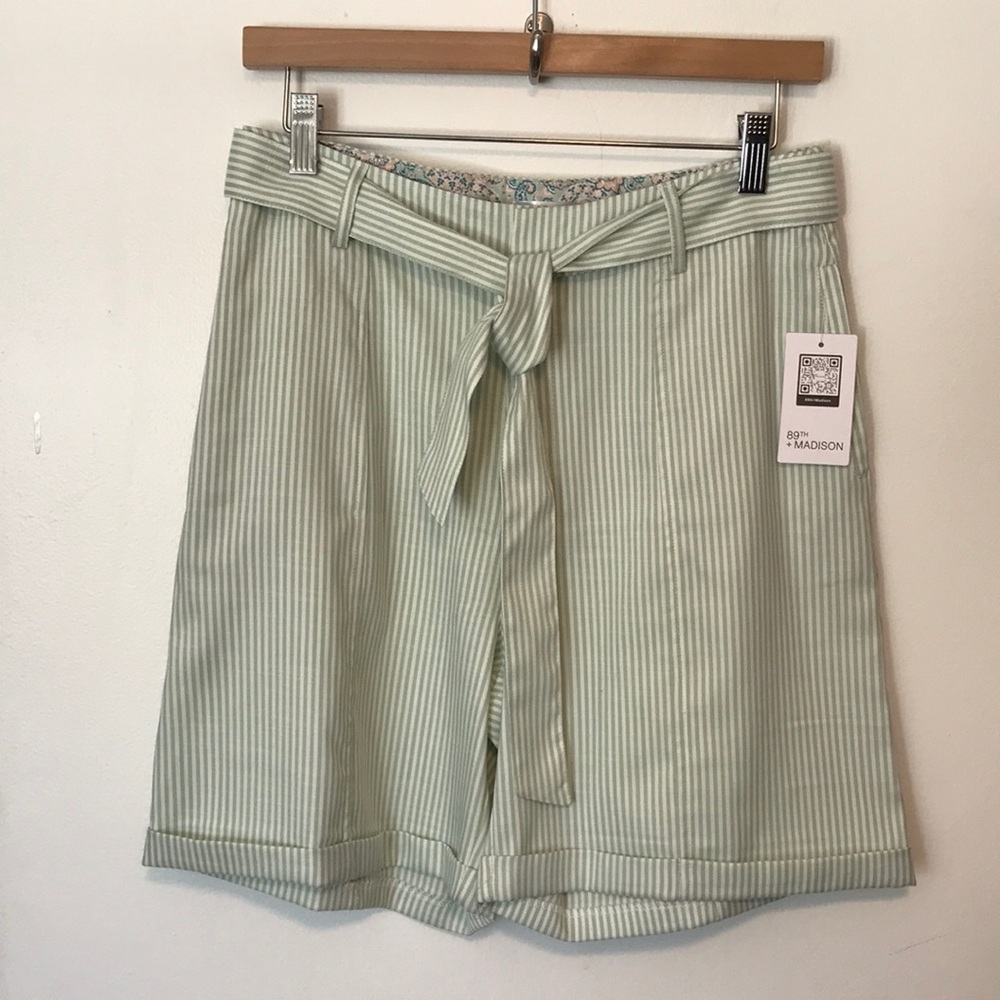 NEW 89th & Madison Green Striped Shorts‎